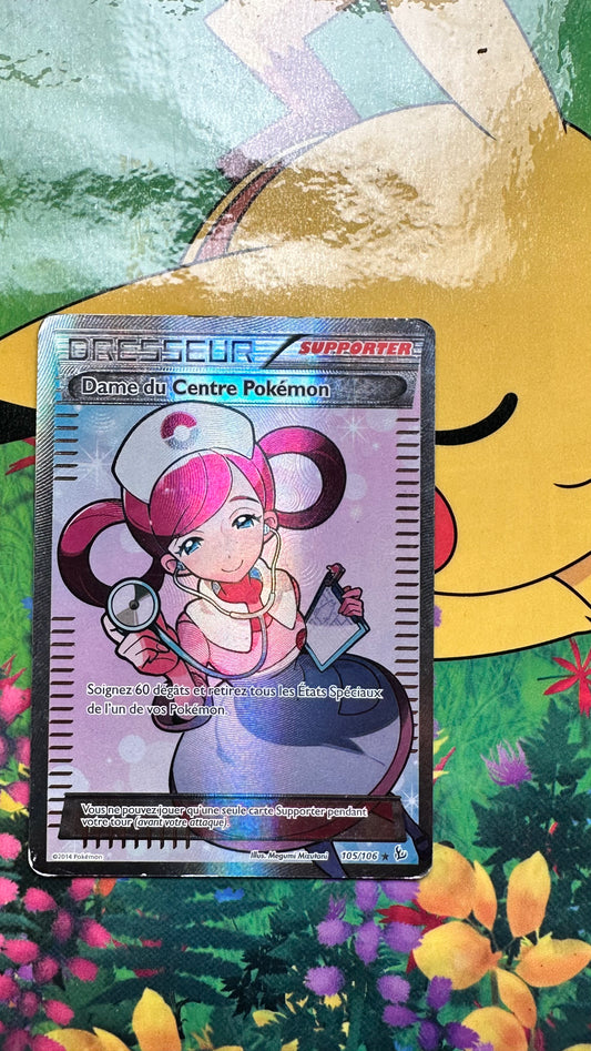 [ Carte FR ] Dame du centre Pokémon - Dresseur - 105/106 -XY -   2014