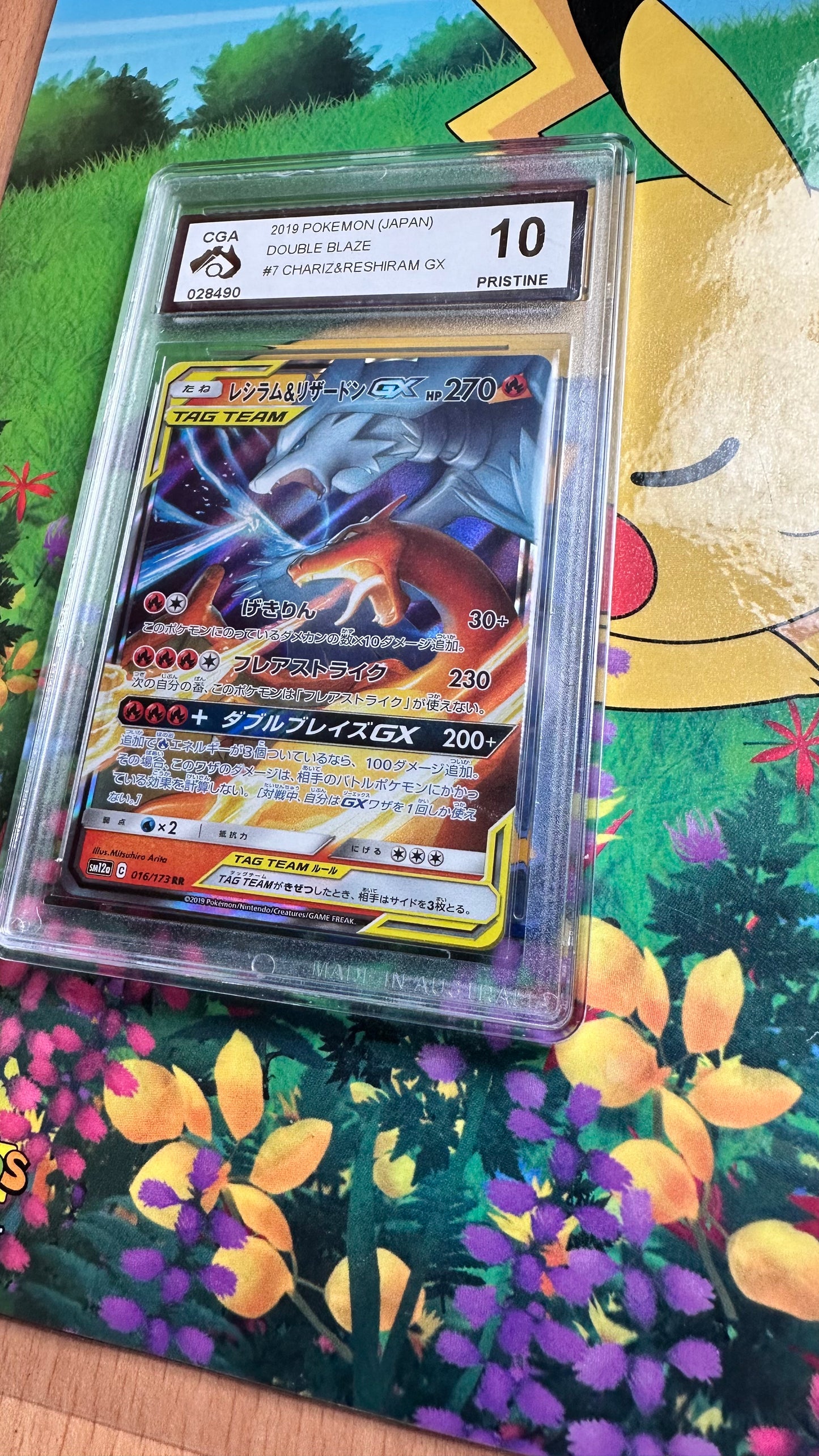 [ Carte Gradée ] Charizard GX - TAG TEAM GX -  - Reshiram  -  016/173