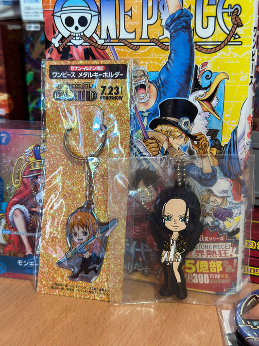 ONE PIECE - Lot de 2 Porte clés Robin et Nami